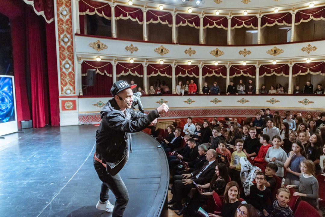Vršnjačko nasilje u Hrvatskoj je u porastu, a iz Šibenika poslana snažna poruka mladima