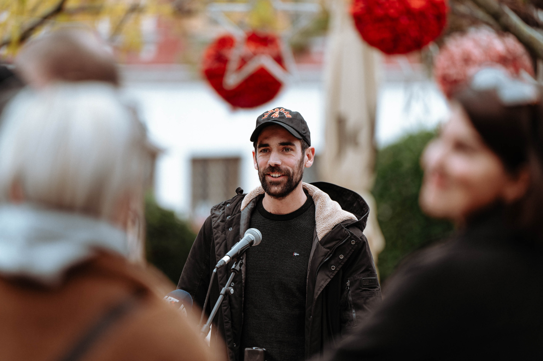 Umjetnička instalacija u spomen na Dražena Petrovića svečano otkrivena u đardinu