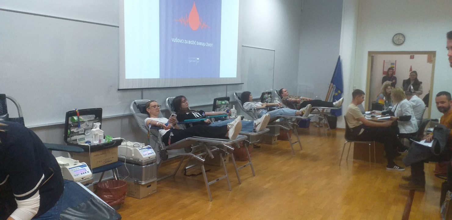 Studenti VUŠ-a u suradnji s Gradskim društvom Crvenog križa Šibenik darovali krv