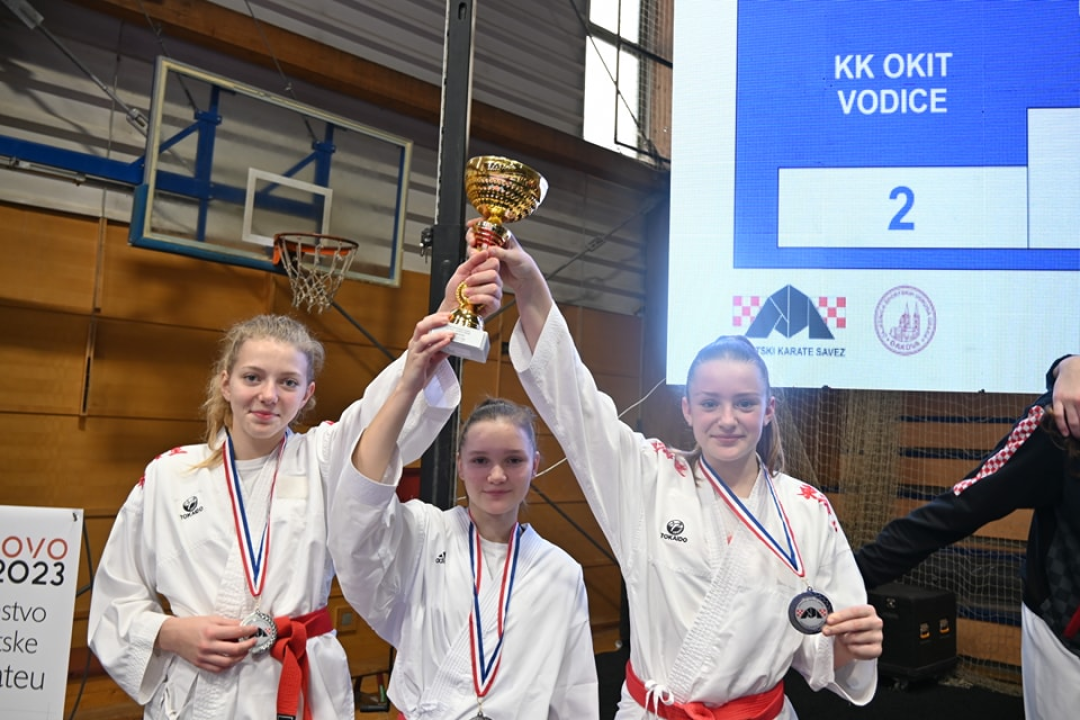 Vodičke karatašice Elin, Gabrijela i Ela viceprvakinje Hrvatske