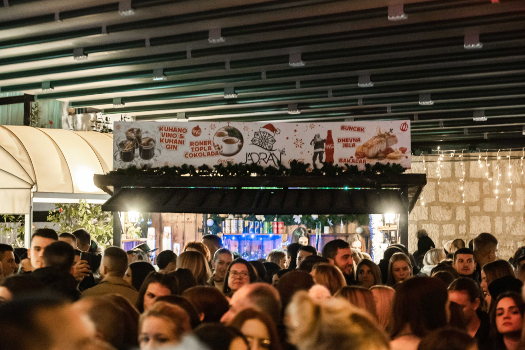 Iskoristite akciju i razveselite svoje bližnje poklon bonom u Asian Massage Studiju! 