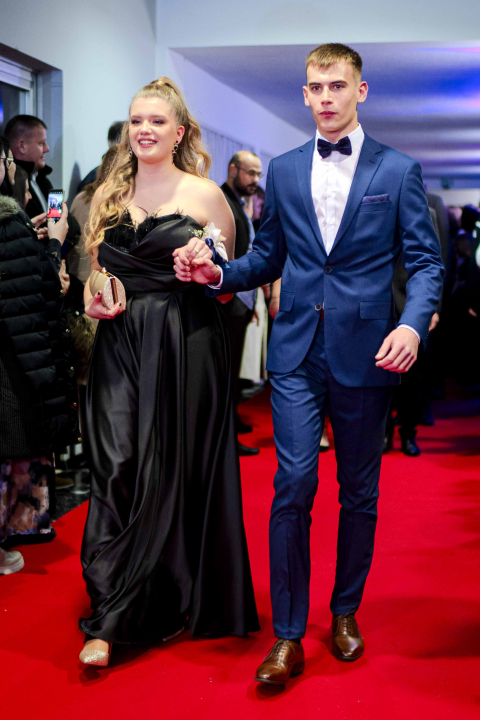 Zavirite na blještavi maturalni ples Tehničke škole Šibenik (1)