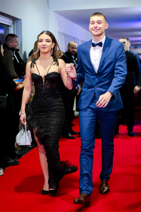 Zavirite na blještavi maturalni ples Tehničke škole Šibenik (1)