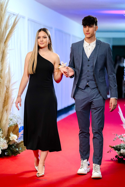 Zavirite na blještavi maturalni ples Ekonomske škole Šibenik (2)