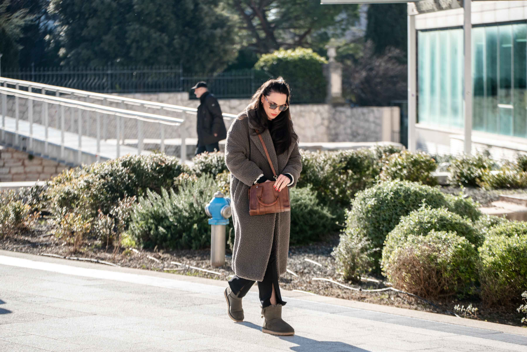 Evo kakve kapute nose lijepe dame iz Đira 