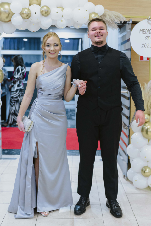 Učenici Medicinske škole Šibenik u večeri koju će pamtiti do kraja života (1. dio)