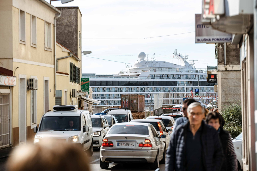 Viking Saturn na putu za Veneciju stao u Šibenik, prosječna cijena putovanja je 2700 dolara po osobi 