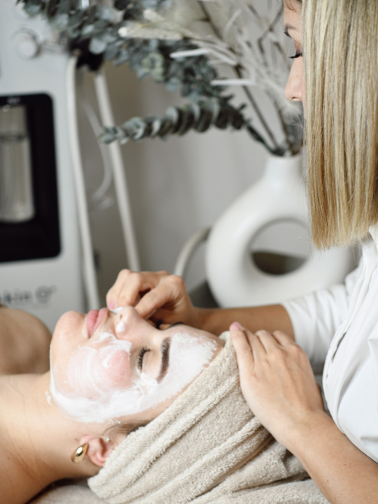 Posjetite novi kozmetički salon Saphir!