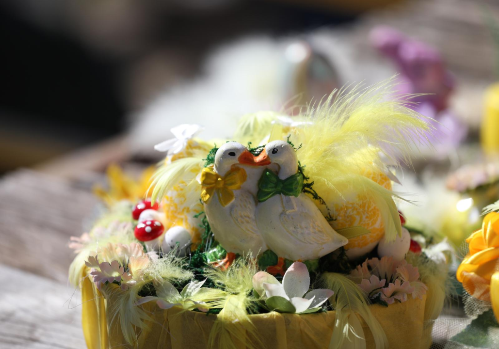 Ne, ovo nije ponuda uskrsnih suvenira iz nekog trgovačkog centra, već sa šibenske pijace 