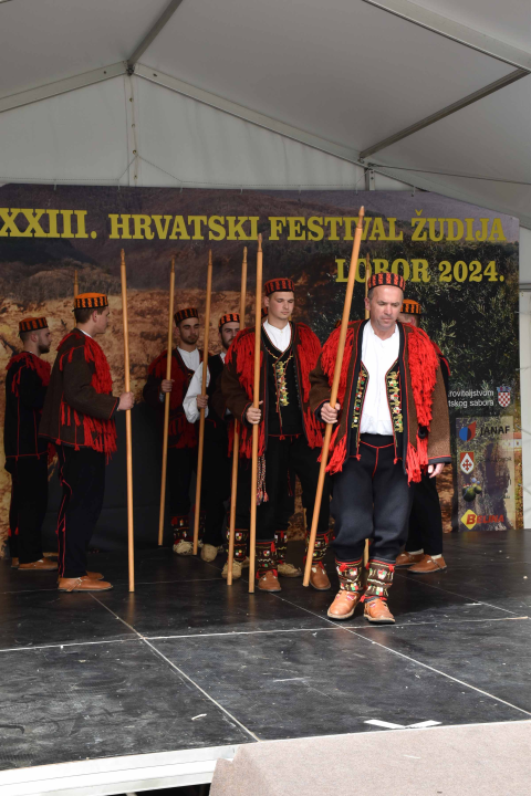 U župi Sv. Ane u Loboru i čuvari Kristova groba iz Mirlovića 