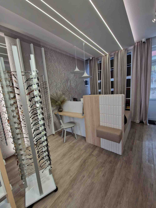 Posjetite Optiku Ercegović u Vodicama i zablistajte s novim naočalama!