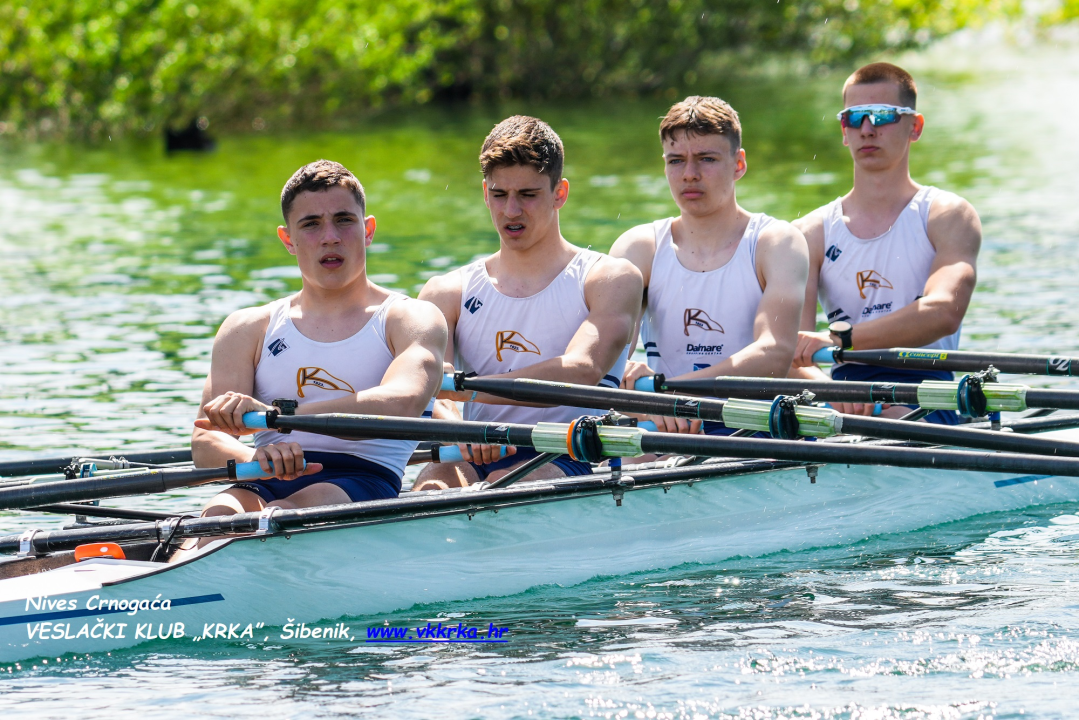 Veslačima Krke na jakoj međunarodnoj regati u Zagrebu zlato, srebro i tri bronce