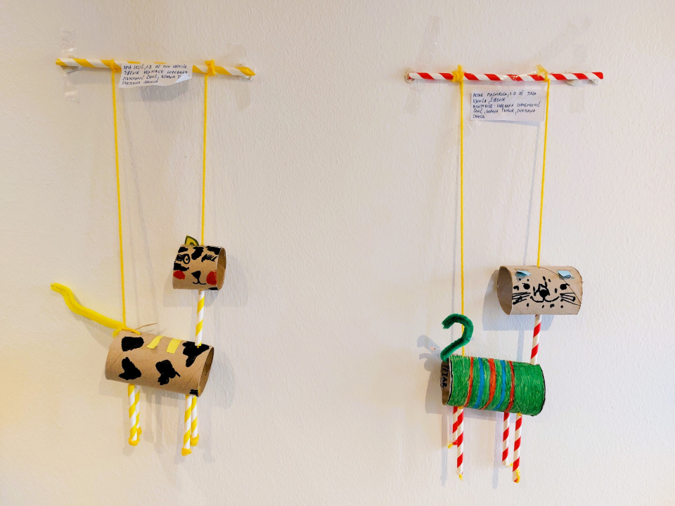 Na Zlarinu otvorena izložba likovnih i literarnih radova s natječaja Mačke