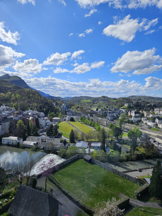 Učenici Centra Šubićevac na hodočašću u Lourdesu: 'Osmijeh na njihovim licima najveća je nagrada'