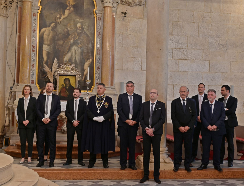 U Šibeniku održana svečanost Bratovštine hrvatskih vinskih vitezova 