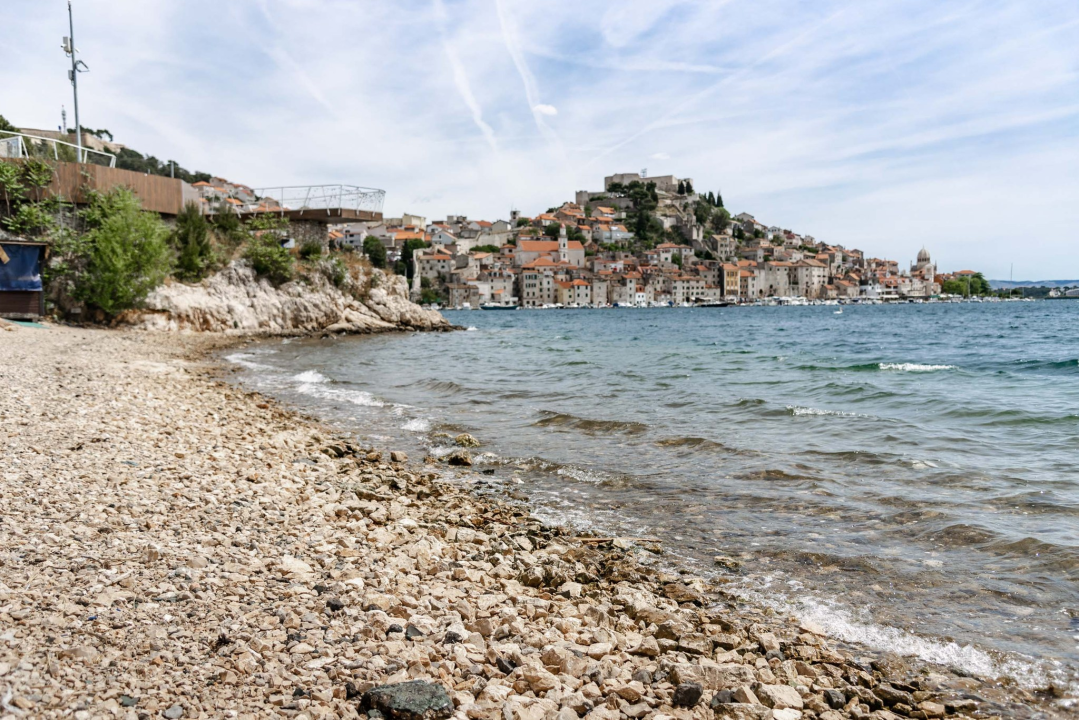 Da su novinari The Guardiana stvarno bili na Banju, teško bi Šibenik bio na popisu top ljetnih destinacija 