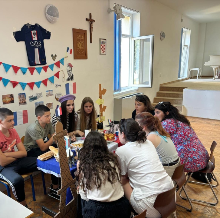 Europa u gostima: Katolička škola ugostila 28 govornika iz 17 europskih država