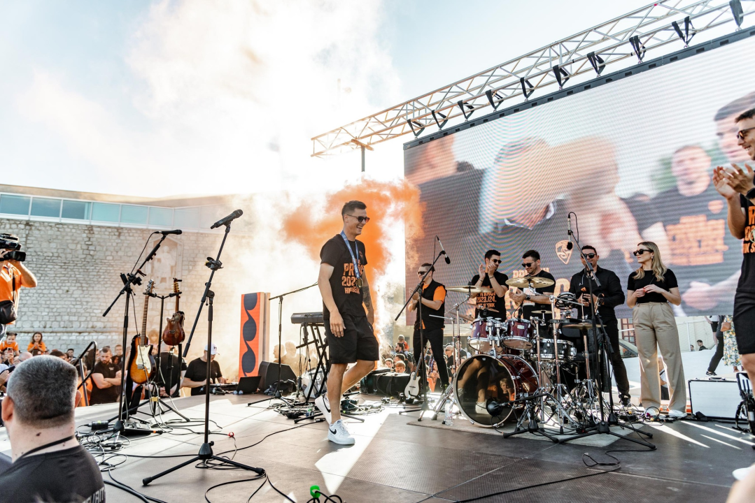 Šibenik dočekao svoje heroje u narančastom: 'Carević ostaje, sezona time završena'