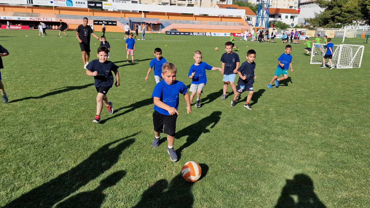 Olimpijada dječjih vrtića na Šubićevcu okupila petstotinjak mališana