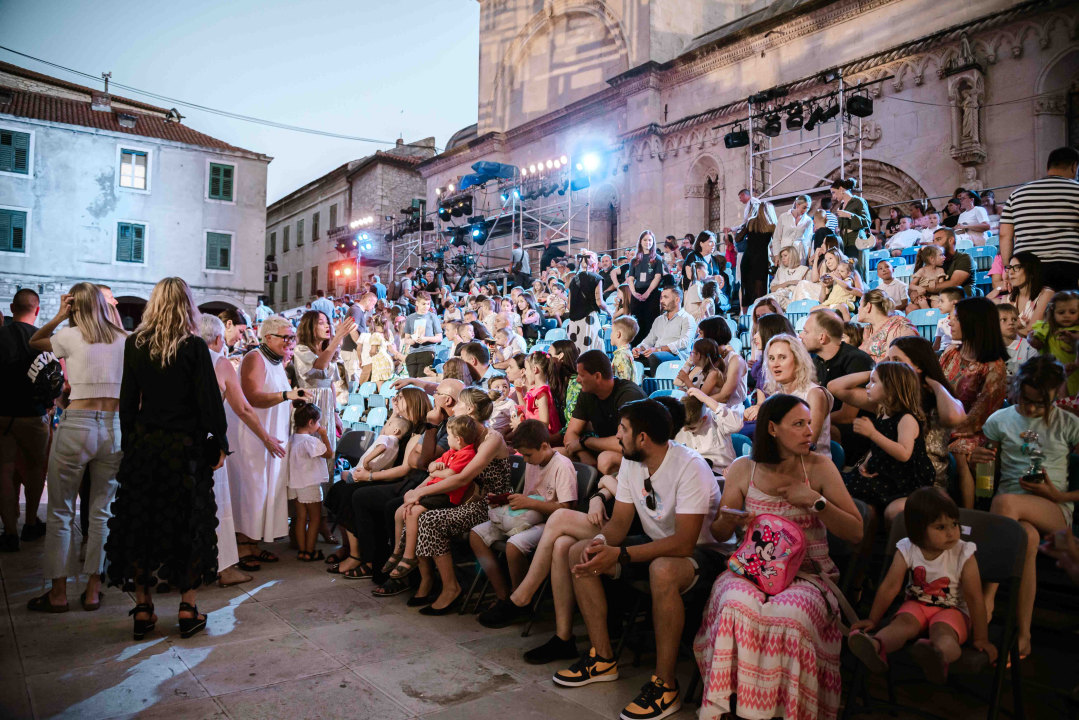 Otvoren 64. MDF: 'Šibenska djeco, cijenite što imate i ne skidajte osmijeh s lica'