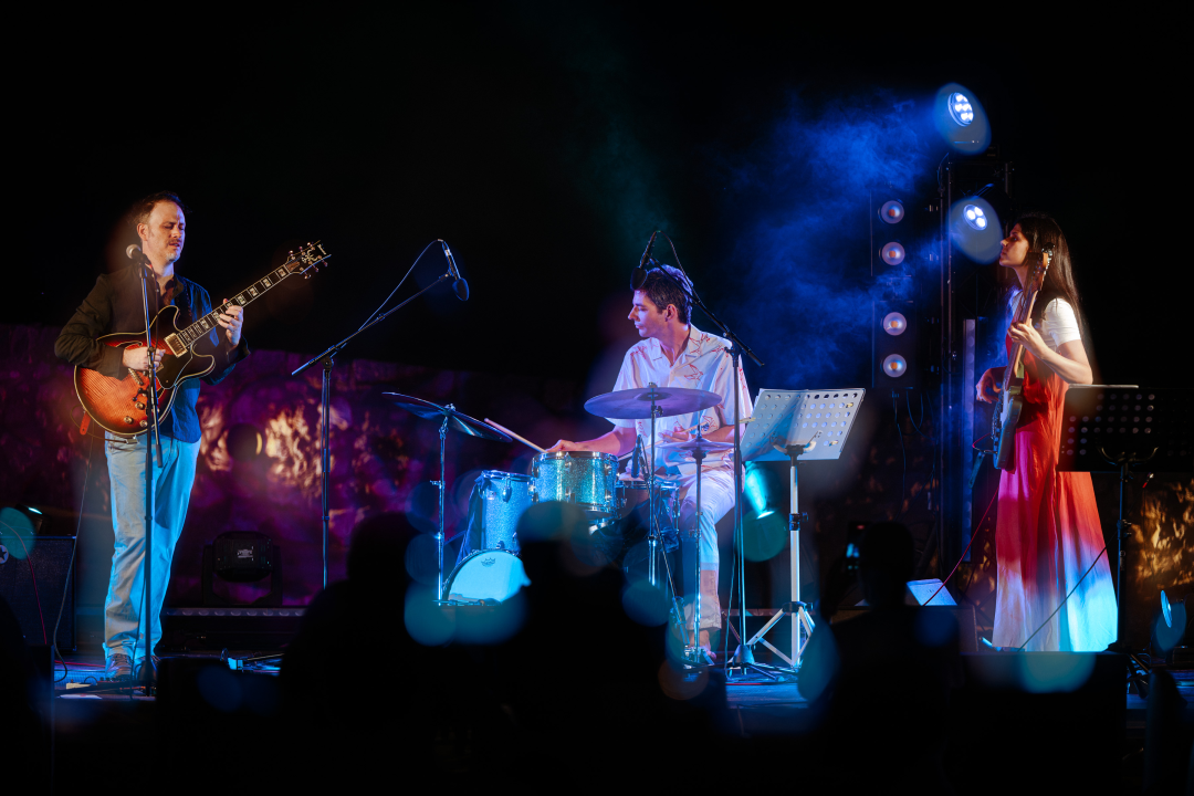 Čileanski gitarist svirao sa suprugom, šibenskim zetom, Nikolinom Kapitanović i Antom Bumbakom 