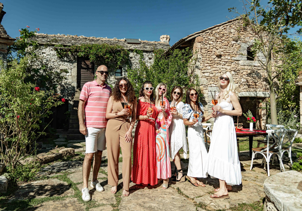 Šibenska lipost i kripost u video spotu Mladena Grdovića Sveta zemlja Dalmatina 