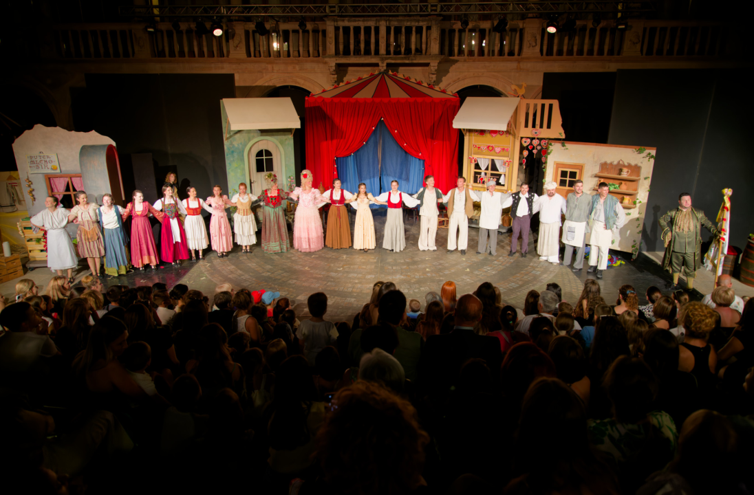 Pepeljuga 'otkucala ponoć' 64. MDF-a, ali bajka, baš kao njezina, ima sretan nastavak