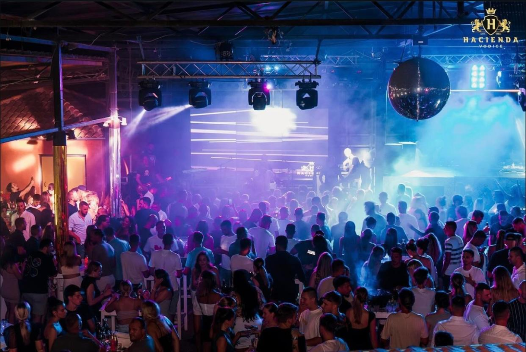 Započnite svoj vikend u Haciendi uz Valentina 