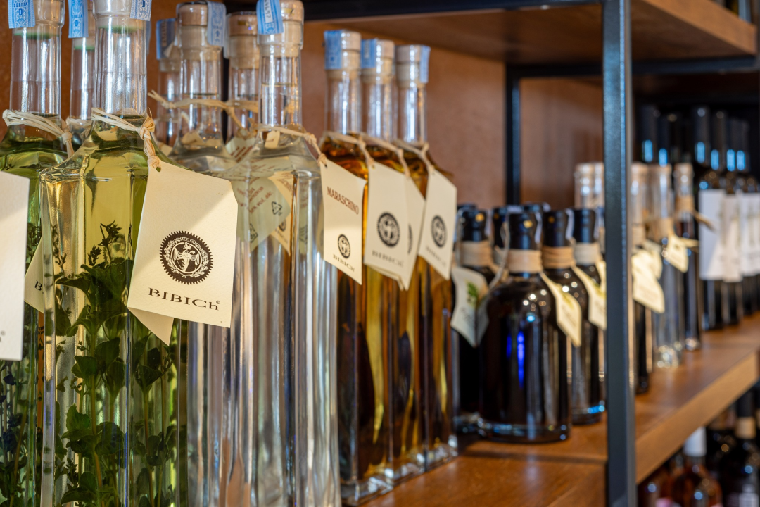 Prepustite se ugodnim trenucima na terasi Mlina Montanari  