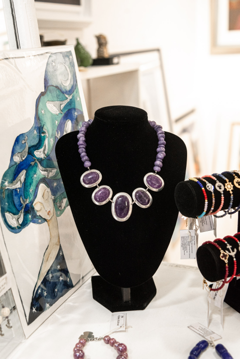 Jesenska kolekcija stigla je u izloge Galerije Juraj Dalmatinac