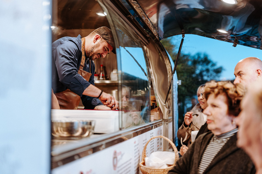Održana druga eno-gastro manifestacija po redu 'Taste like... Skradin, Drniš, Bilice': Tradicionalna jela na moderan način