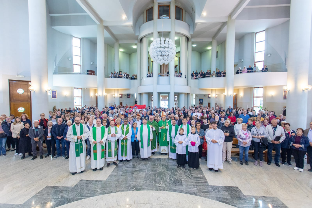 Vjernici Šibenske biskupije hodočastili u Sisak i Varaždin