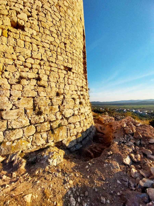 Počela obnova  Ćulina kule  u Budaku 