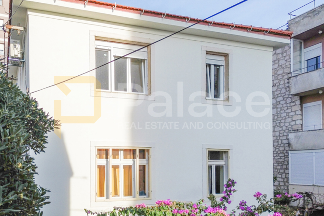 Agencija Palace: Prodaje se dvosoban stan na odličnoj lokaciji 