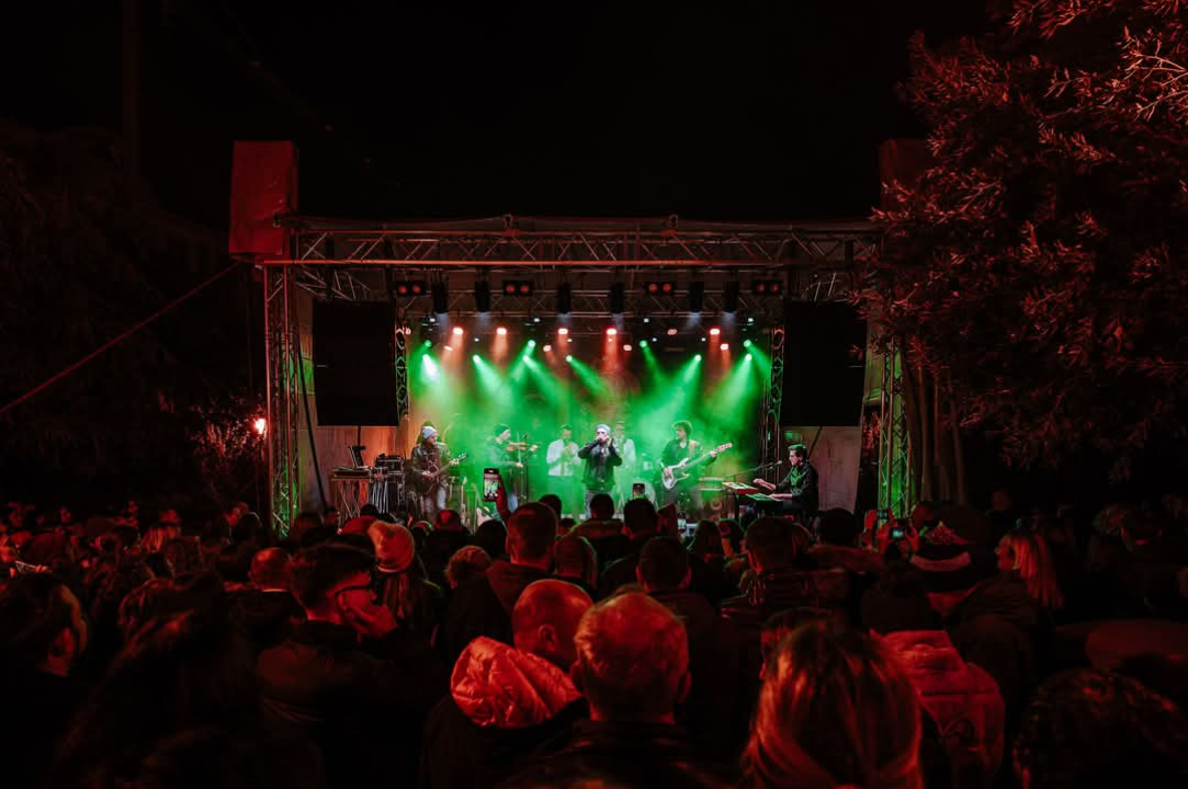 Gibonni u Parku spektakularno otvorio glazbeni program Adventure (2)