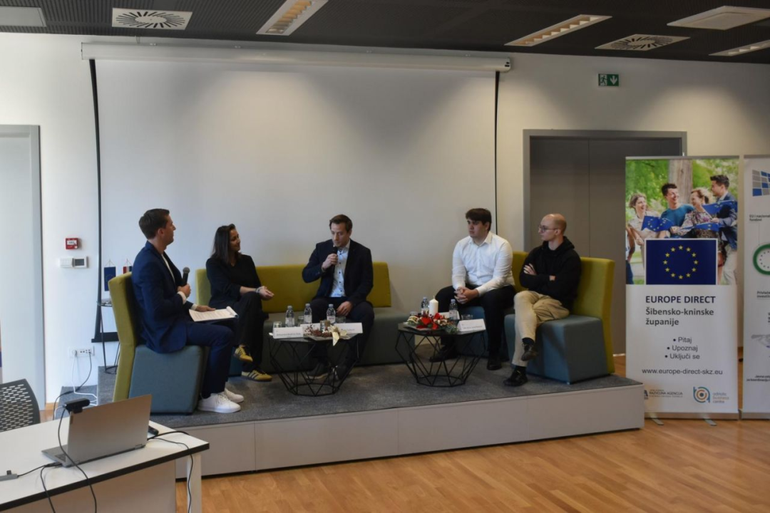 U Ražinama konferencija o umjetnoj inteligenciji