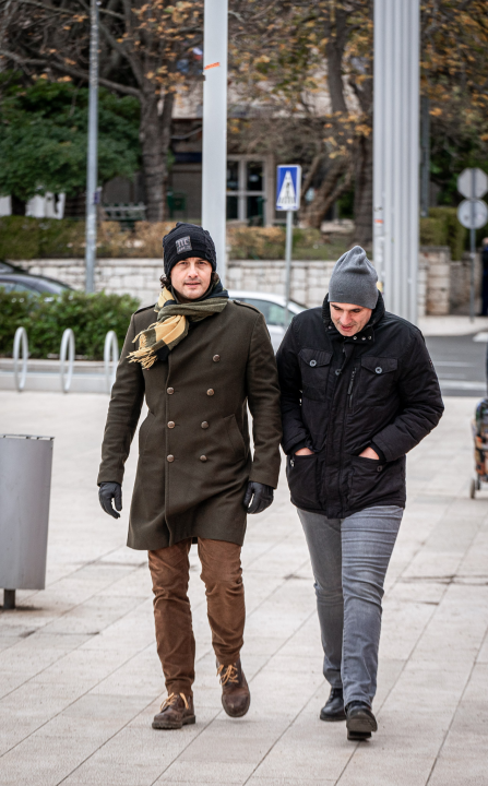 Niti blagdanska bura nije omela Šibenčane da izgledaju besprijekorno!