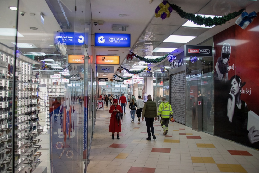 Sezonsko zimsko sniženje je stiglo u Dalmare Shopping Centar!