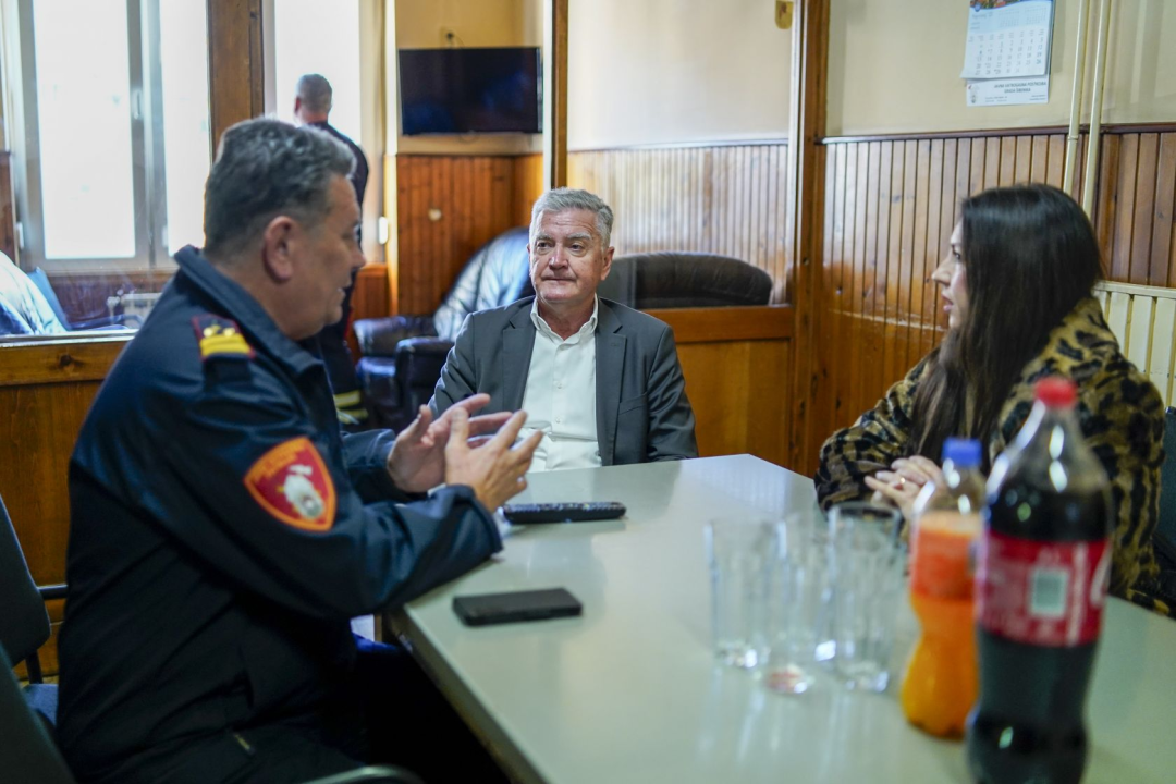 Gradonačelnik Burić obišao dežurne službe: Novogodišnja noć protekla mirno, bez većih intervencija