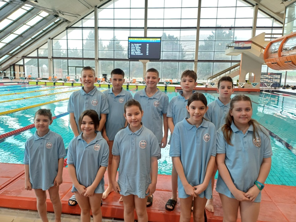 Plivači Mora na Poljudu došli do osam medalja, uključujući jednu debitantsku