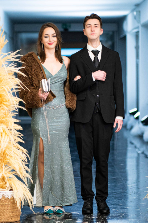 Zavirite na blještavi maturalni ples Turističko-ugostiteljske škole Šibenik (1)