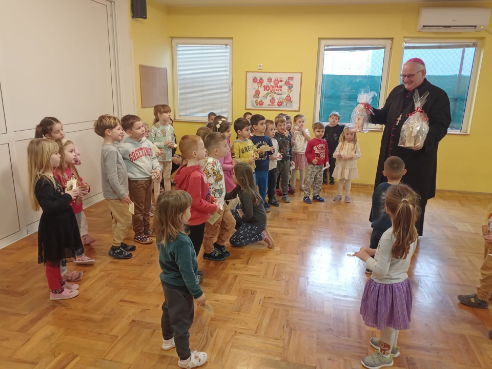 Biskup Tomislav Rogić u pastirskom pohodu župi Ražine