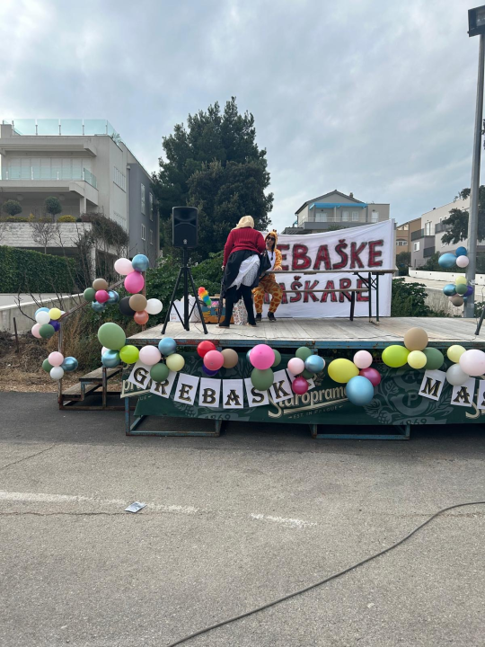 Grebaške maškare: Dan ispunjen zabavom, smijehom i dobrom spizom