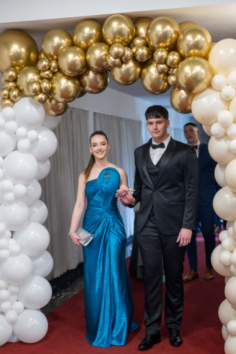 Zavirite na maturalni ples šibenske Medicinske škole (1)