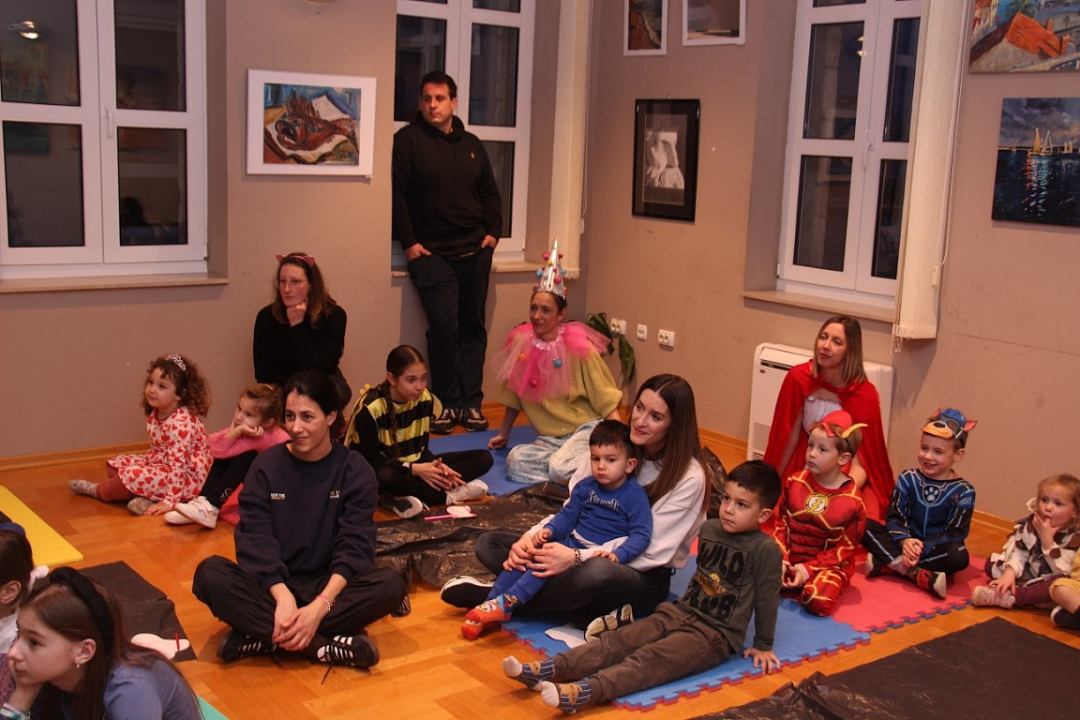 U vodičkoj knjižnici održana radionica izrade maski i pričaonica