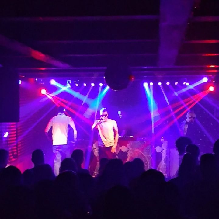 Šibenski Azimut proslavio 12. rođendan u velikom stilu uz Edu Maajku