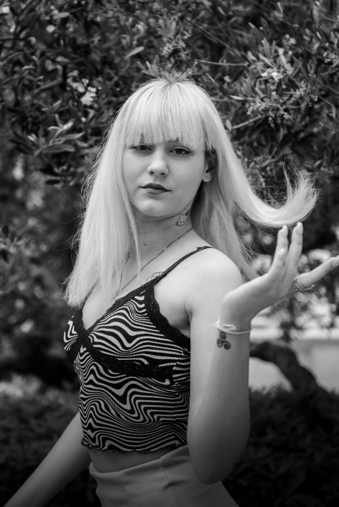 Zaručila se Sestrra iz Tisnog koja je prva ispala iz 'Gospodina Savršenog'