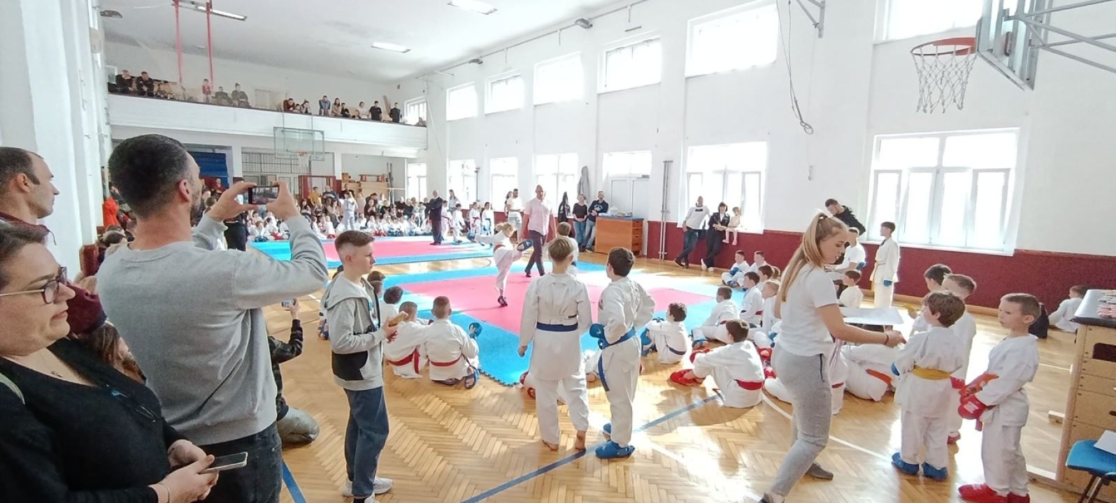 FOTO: Veliki mjesec za KK Šibenik 1066: Dva naslova prvaka Hrvatske u karateu i medalje s dva turnira