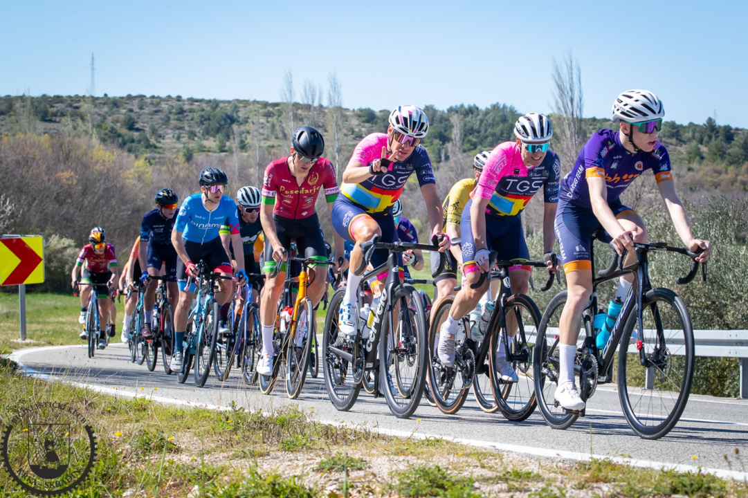FOTO: 'Skradin Granfondo': Ugodna biciklistička nedjelja završena uvjerljivom pobjedom Slovenca Kovačiča