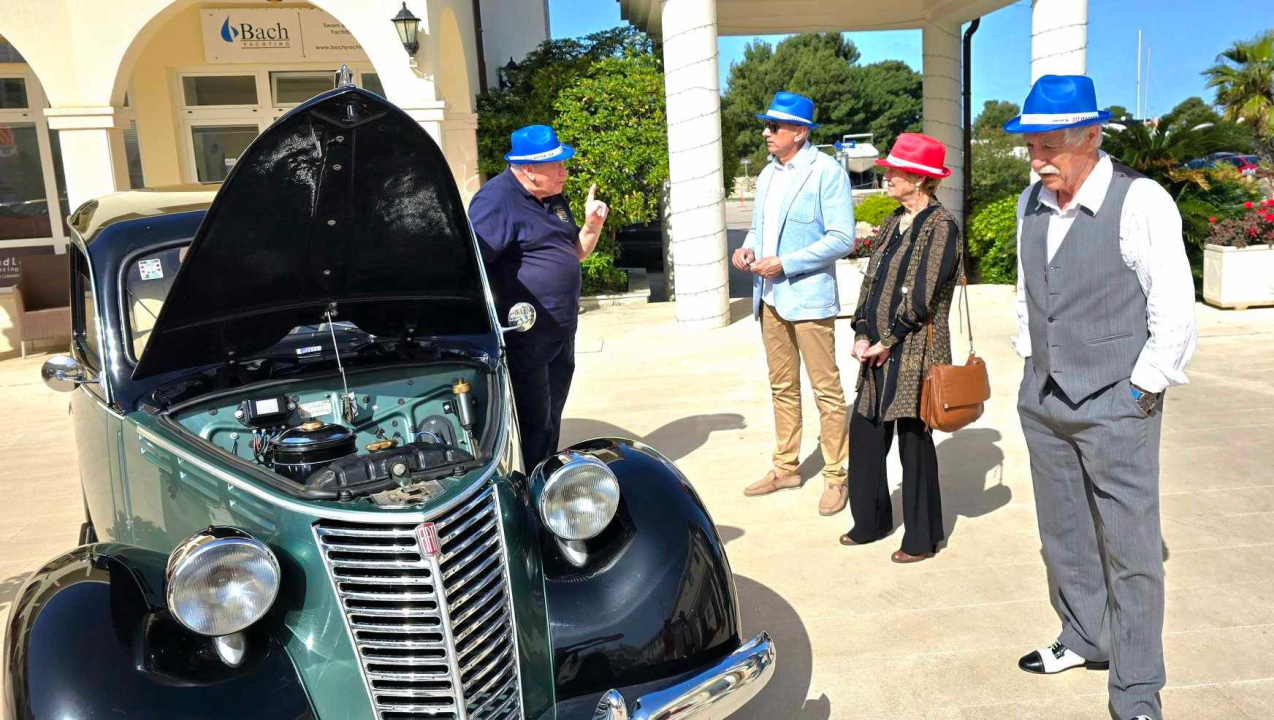 Rogoznica proslavila Uskrs uz tradicionalni doručak i izložbu oldtimera